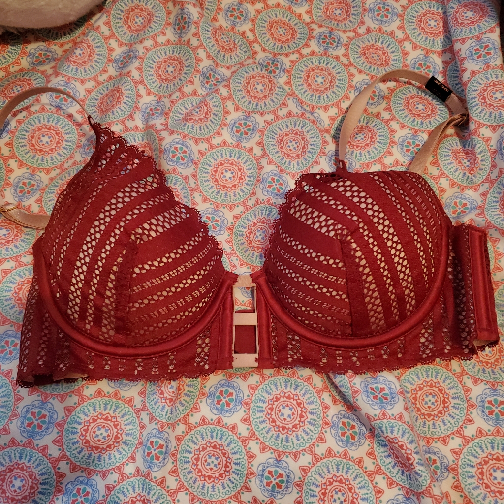Brand New Victoria Secret Bra